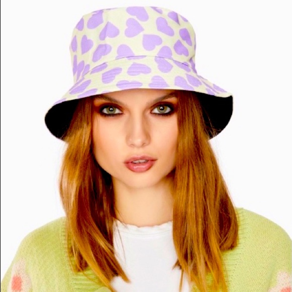 DOLLS KILL BURSTING WITH LOVE PURPLE BUCKET HAT